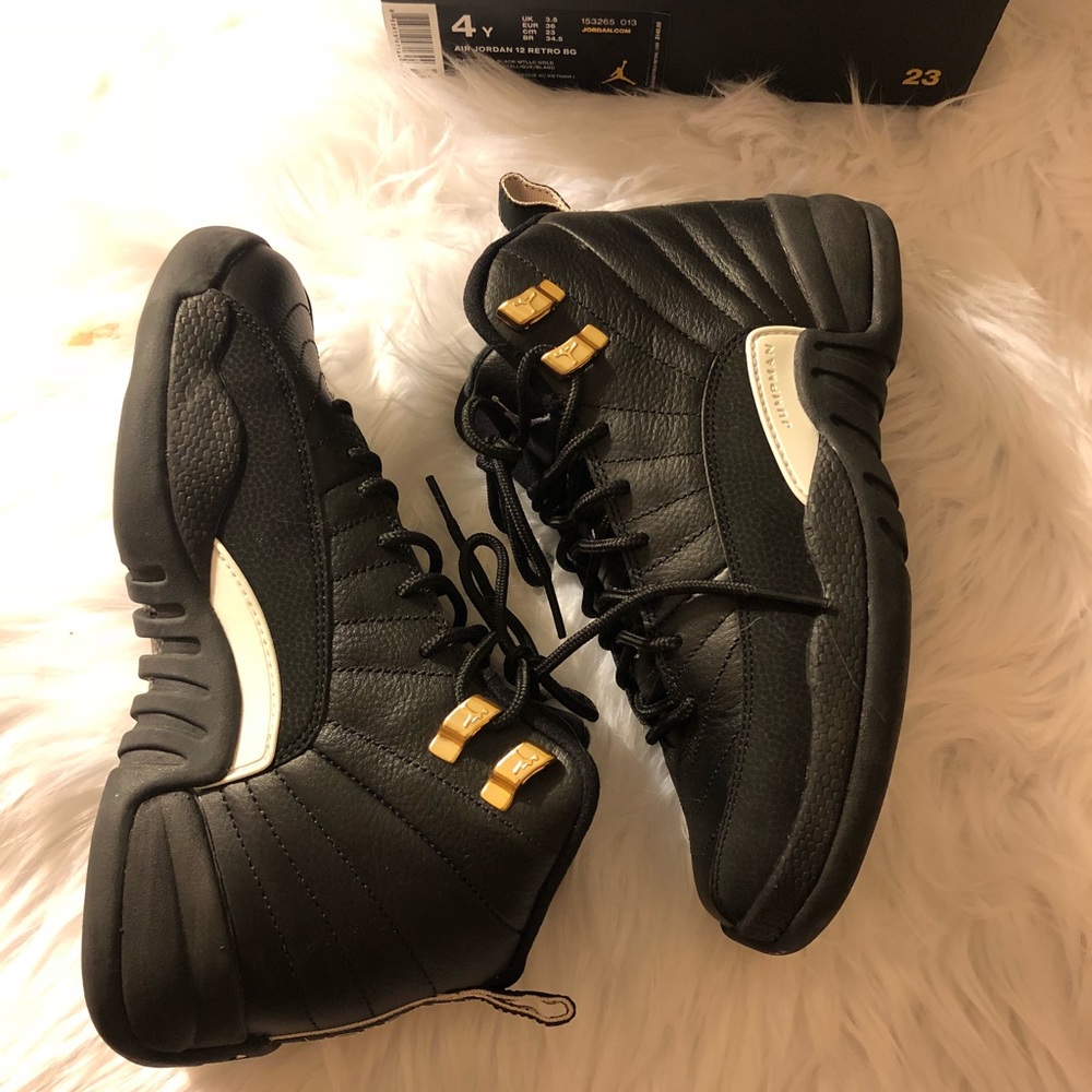 Jordan master 12s